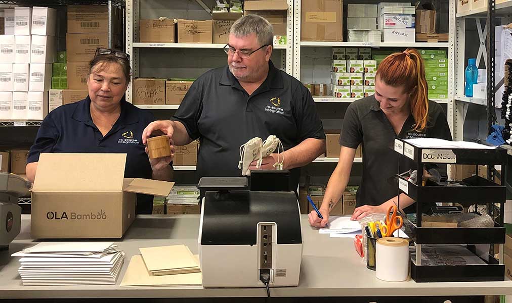 Aider plus que la planète!